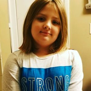 Meet your Posher, Leslie